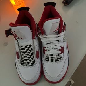 Kids Jordan 4s “Fire Red” NEVER WORN!!